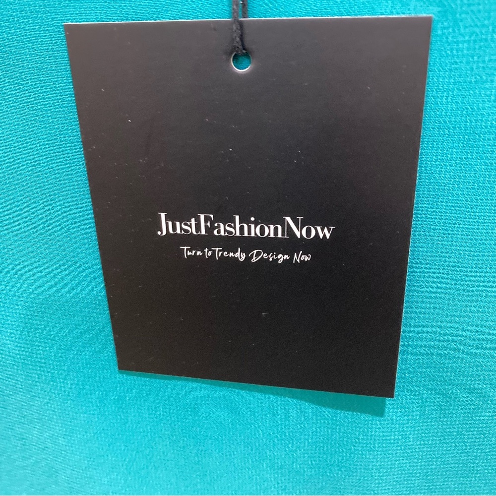 Elegant Green  Layered Dress-XL-NWT - Picture 4 of 7